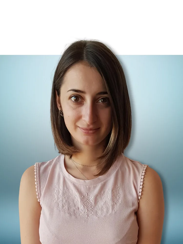 Dr. Cristina Cristea